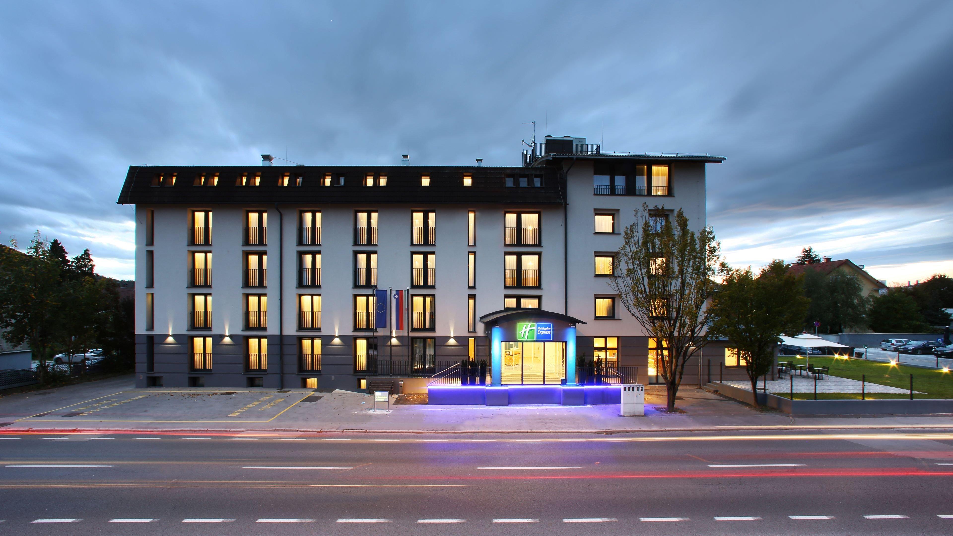 Holiday Inn Express - Ljubljana, An Ihg Hotel Exterior foto